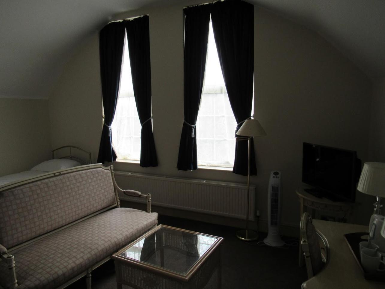 The Beaumont Accommodation Louth  Room photo
